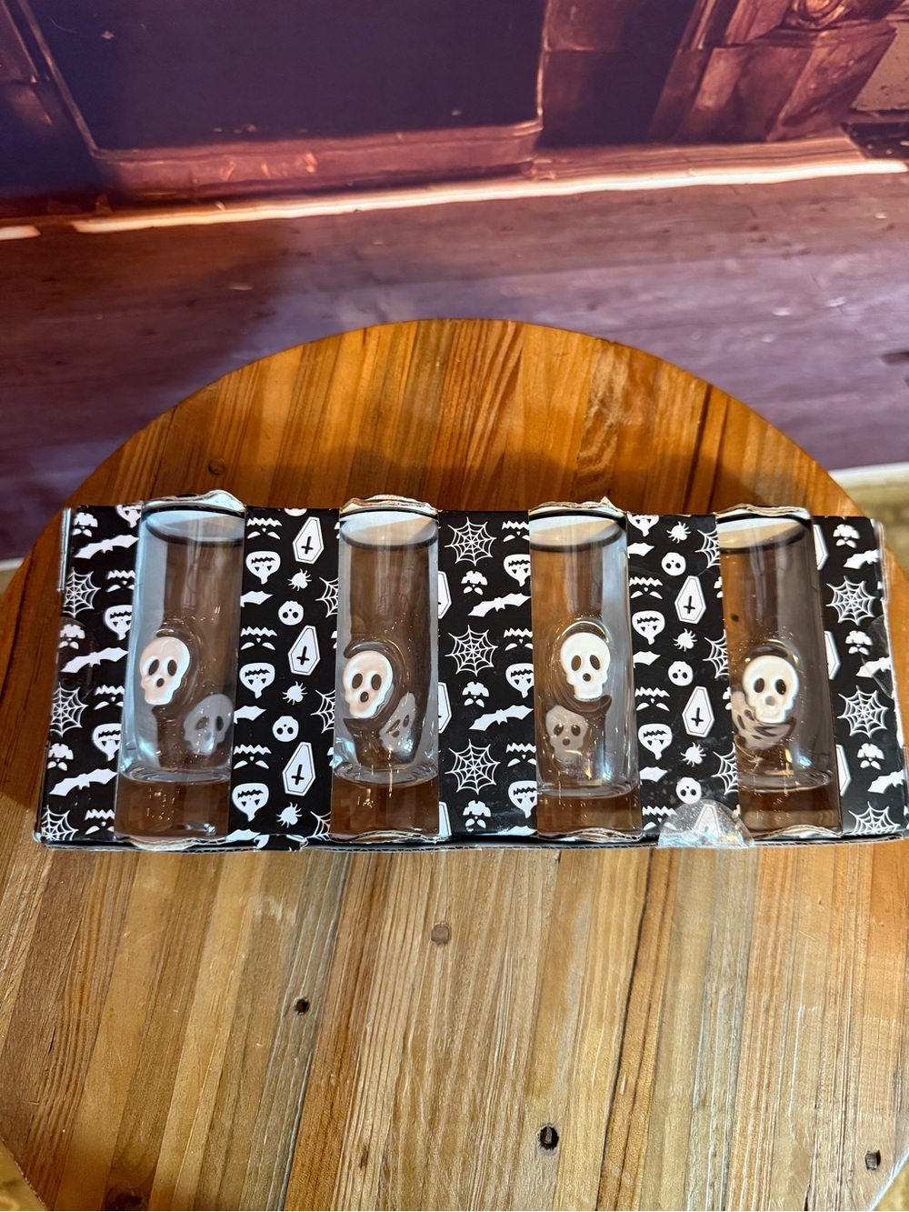 Halloween Summerween Bar White Skull Shot Glass Set of Four NWT - Picture 9 of 12